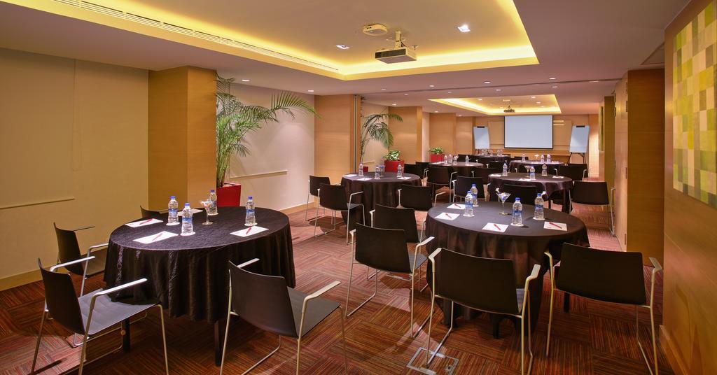 Ibis Bengaluru City Centre - An Accor Brand Экстерьер фото